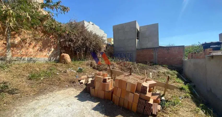 Terreno à venda na Rua Gardênia, Monte Verde, Betim
