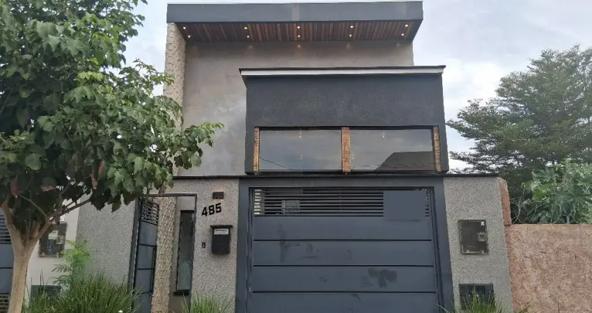 Casa no Parque Dos Laranjais com 3 quartos