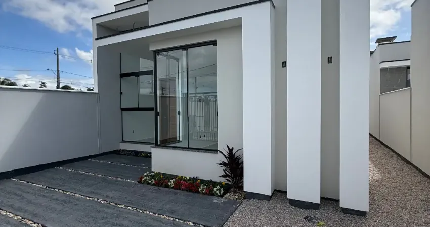 Casa 2 dormitórios sendo 1 suíte no bosque da mata em tijucas santa catarina