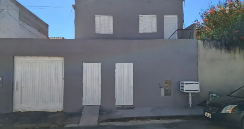 Vendo 01 casa+ 02 apartamentos estancia i, planaltina !!! 220.000 !!!