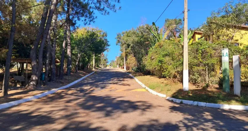 Vendo Excelente Terreno no Condomínio Solar da Serra I !!! 380.000 !!!