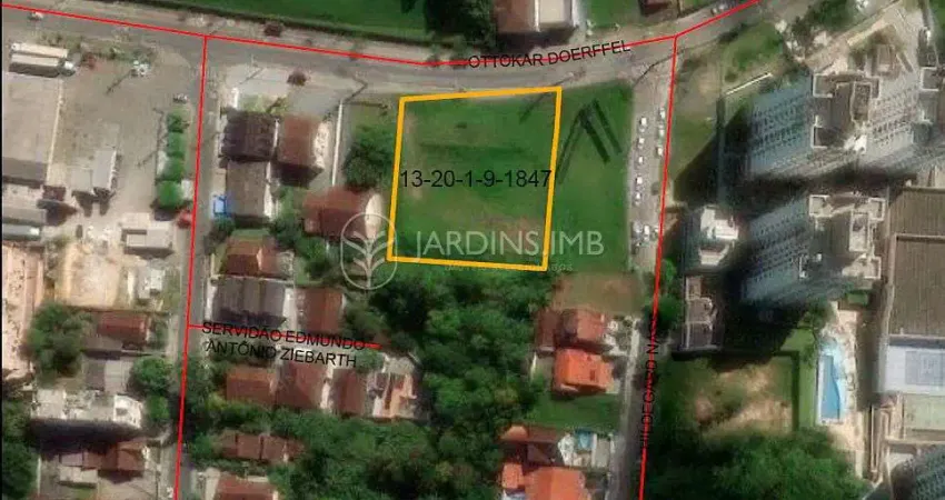 TERRENO A VENDA NA RUA OTTOKAR DOERFFEL