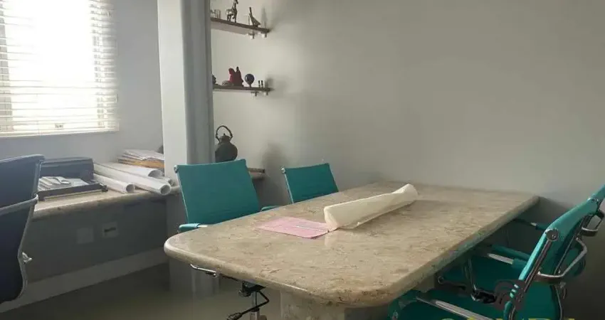 Excelente sala comercial mobiliada no centro de macaé para locação.