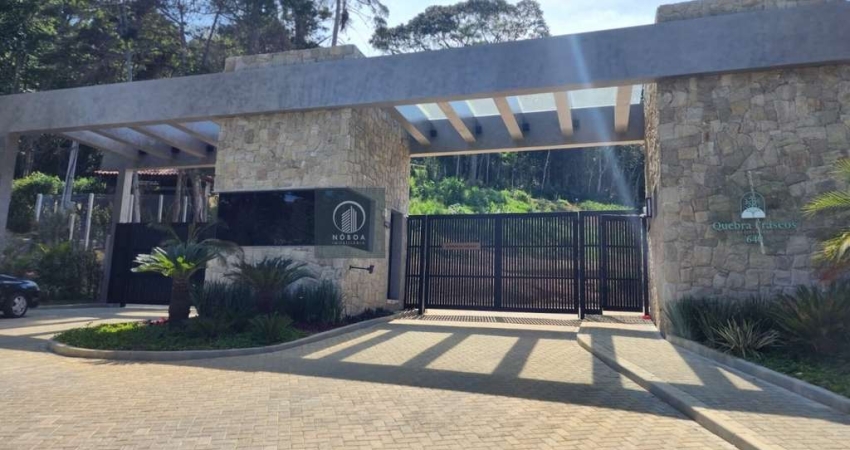 Terreno em Condomínio para Venda em Quebra Frascos Teresópolis-RJ