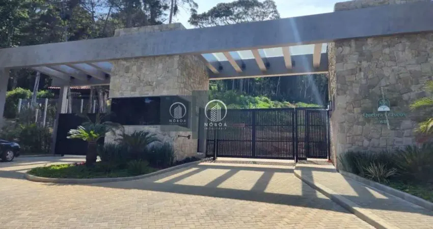 Terreno em condomínio fechado à venda na Estrada Francisco Smolka, Quebra Frascos, Teresópolis