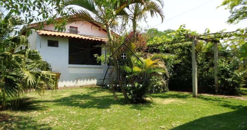 Sítio com 46.097,55 sendo casa de 362 m2 construção - 3 dormitórios, 2 salas, rancho e barracão.