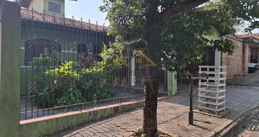 Casa à venda na Anésio Ribeiro de Lima, 26, Vila Industrial, Piracicaba