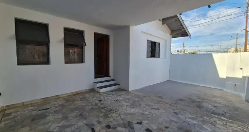 Casa para alugar com 2 quartos e duas vagas de garagem, Piracicamirim