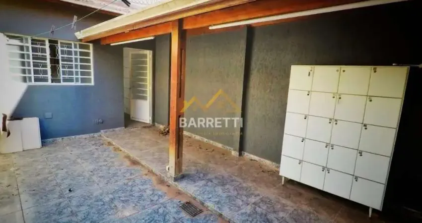 Casa comercial &#224; venda e locação com 195 m&#178;, seis quartos e tr&#234;s banheiros no Bairro Alto