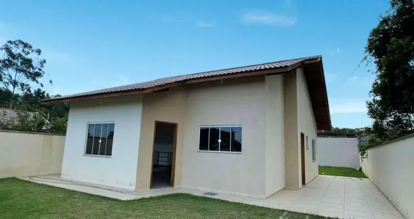 Casa sozinha no terreno, 3 dormitórios à venda, 80 m² por R$ 504.000 - São Jose - Itapoá/SC