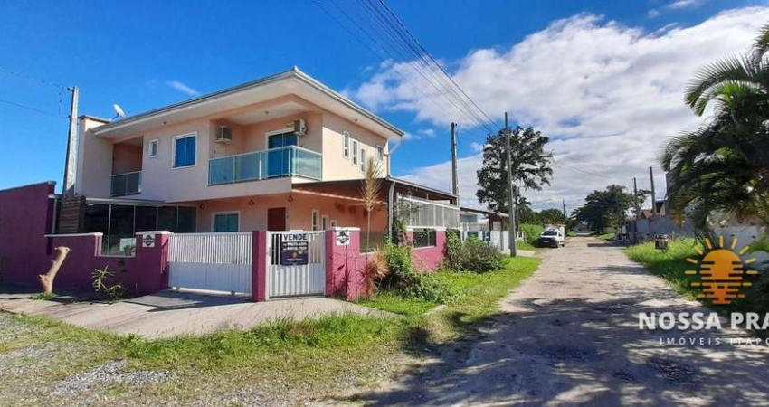 Sobrado com 3 dormitórios à venda, 118 m² por R$ 645.000,00 - Jardim Perola do Atlântico - Itapoá/SC