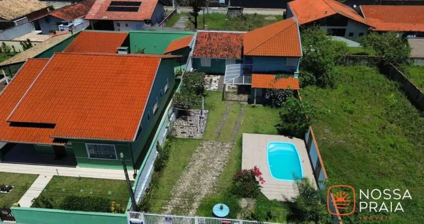 Sobrado com 3 dormitórios à venda, 156 m² por r$ 720.000,00 - praia das conchas - itapoá/sc