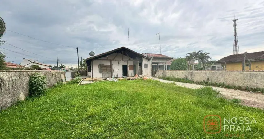 Casa com 3 dormitórios à venda, 96 m² por R$ 750.000,00 - Brasília - Itapoá/SC