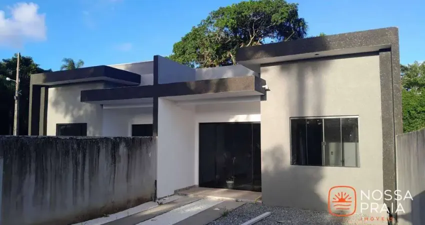 Casa com 2 dormitórios à venda, 55 m² por R$ 320.000 - Praia dos Veleiros - Itapoá/SC