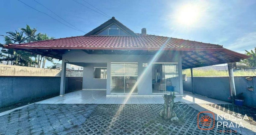 Casa com 3 dormitórios à venda, 222 m² por R$ 750.000,00 - Cambiju - Itapoá/SC