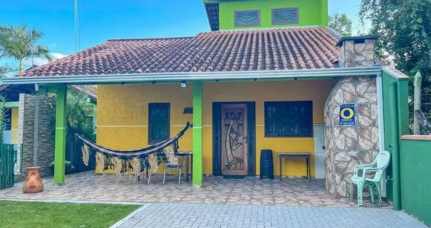 Sobrado com 3 dormitórios à venda, 60 m² por r$ 1.600.000 - jardim perola do atlântico - itapoá/sc