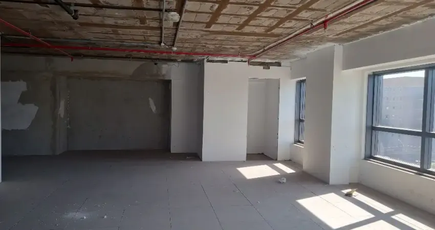 IMÓVEL COMERCIAL PARA ALUGAR COM 260 M² E 04 VAGAS DE GARAGEM NA AVENIDA JOSÉ MUNIA