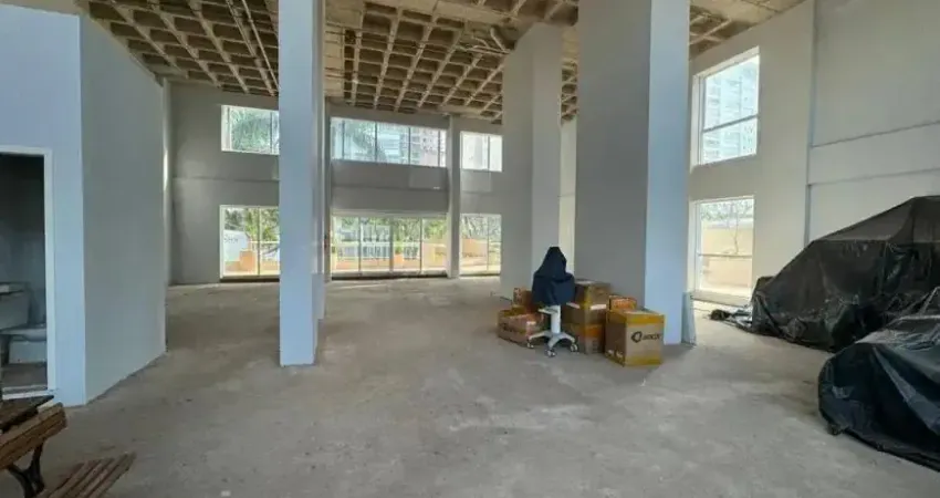 Imóvel comercial de 240 m² com pé direito duplo para alugar no plaza capital rio preto