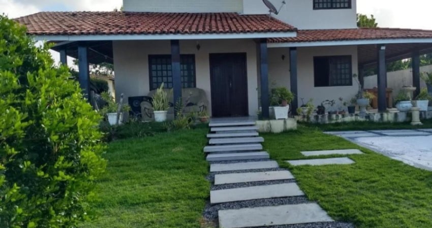 Casa em condomínio fechado com 4 quartos à venda na Rua Santo Antônio, Portão, Lauro de Freitas