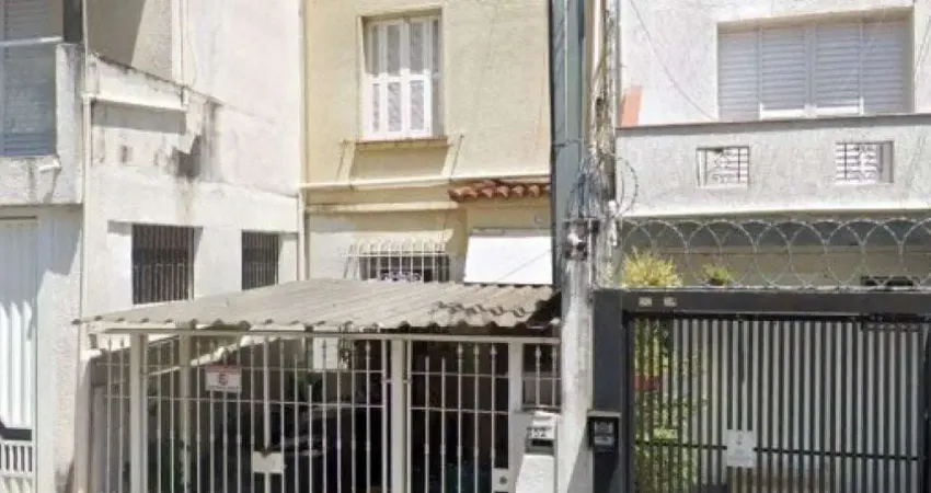 Casa à venda na Rua Senador Felício dos Santos, 352, Liberdade, São Paulo
