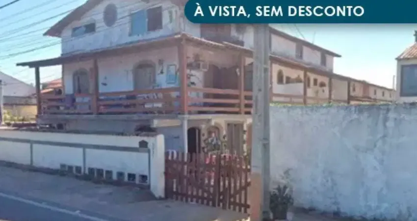 Casa à venda na Avenida Ministro Salgado Filho, 5331, Boqueirão, Saquarema