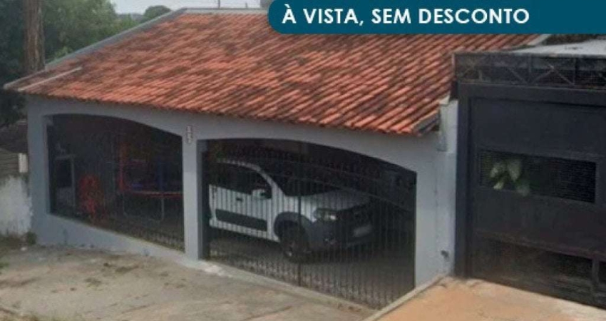 Casa à venda na Rua Henrique Dias, 526, Palmital, Marília