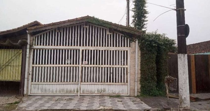 Casa à venda na Rua Mathilde de Azevedo Setúbal, 170 - casa, Vila Caiçara, Praia Grande
