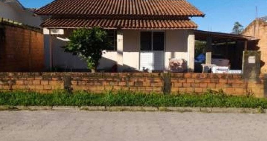 Casa com 2 quartos à venda na Rua José Galdino Vieira, 21, Santa Luzia, Tubarão
