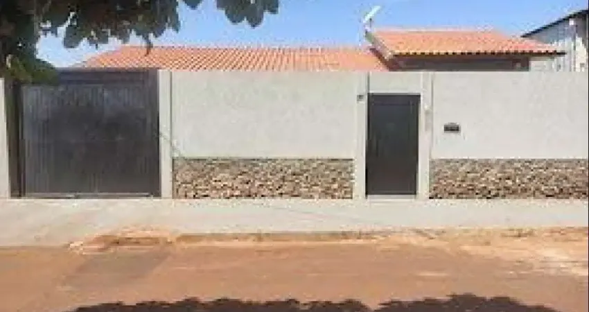 Casa com 4 quartos à venda na Rua Santa Edeviges, 61, Vila Vicentina, Maracaju