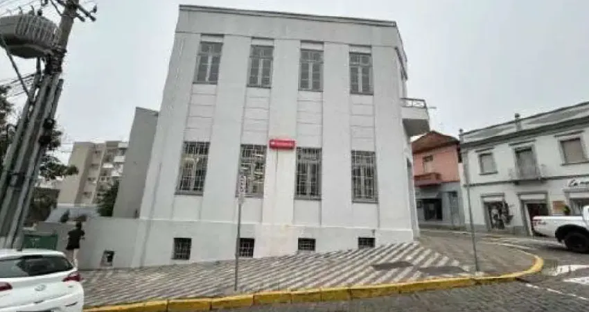 Sala comercial à venda na Rua Buarque De Macedo, 3098, esquina com a Avenida Rio Branco, 1374, Centro, Garibaldi