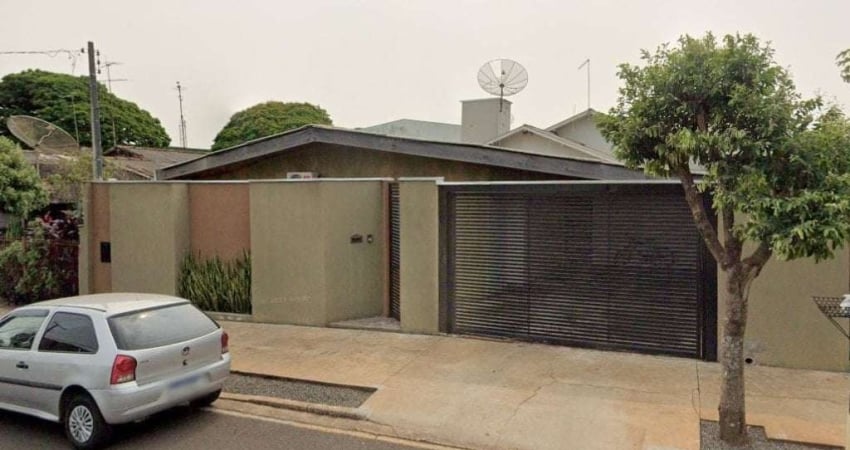 Casa 160 m² - Mandaguari-PR - Travessa Professor João Candido Ferreira, 1248 - Centro