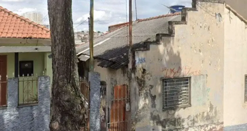 Casa à venda na Avenida Tietê, 753, Nova Gerti, São Caetano do Sul