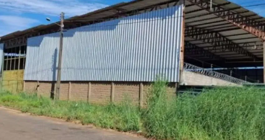 Galpão 1.800 m² - Uruaçu-GO - Rua 01, Rua Tupinambás e Rua dos Carajás - Lts. 03, 04, 05 e 06 da Qd. 06 - Nossa Senhora D'Abadia