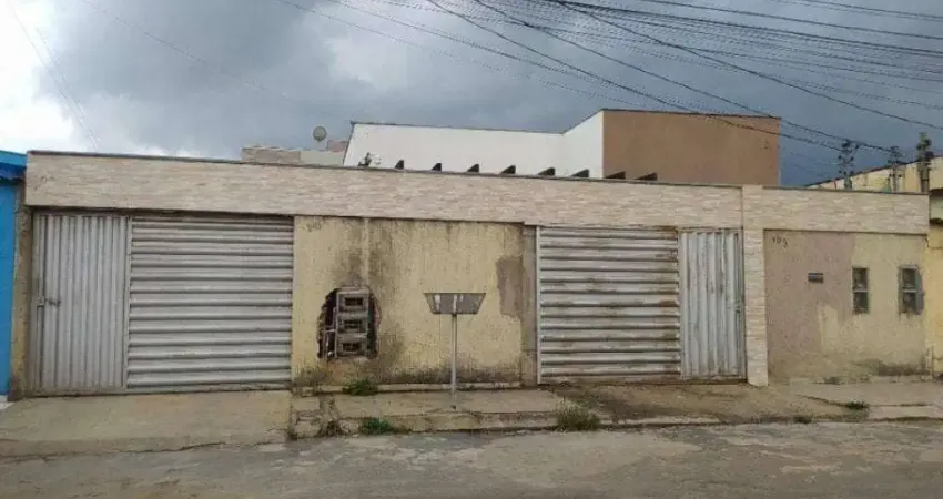 Casa com 2 quartos à venda na Rua Celso Machado, 105 A, Emília, Sete Lagoas