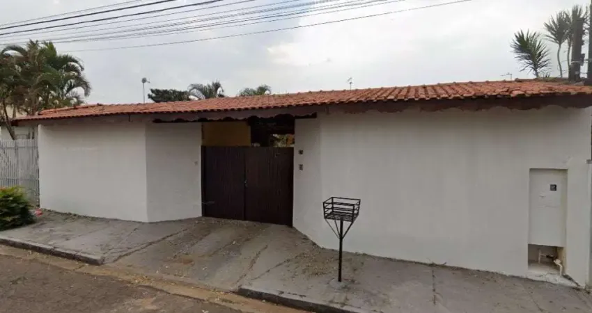 Casa à venda na Rua Antônio Vicentini, 170, Jardim Boa Vista, Avaré