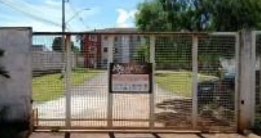 Apartamento com 2 quartos à venda na Rua Tarek, Cidade Osfaya, Luziânia