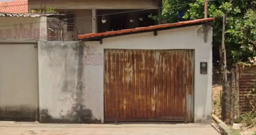 Casa à venda na Rua Fernando Marques, 2542, Via Azul, Floriano
