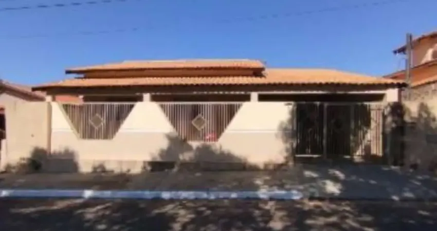 Casa com 3 quartos à venda na Rua Alagoas, 522, Centro, Pacaembu