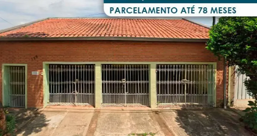 Casa à venda na Rua Professora Carolina Costa Cristal, 152, Vila Piza, Limeira