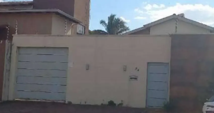 Casa com 4 quartos à venda na Rua Jatobá, 94, Centro, Xinguara