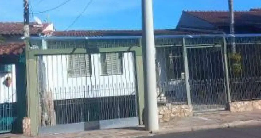 Casa à venda na Rua Osmar Amaro de Freitas, 130, Jardim Itu Sabará, Porto Alegre