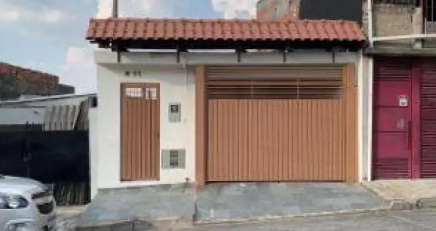 Casa à venda na Rua Curió, 47, Jardim Vazame, Embu das Artes