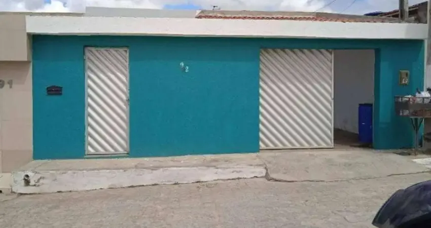 Casa com 3 quartos à venda na Rua Antônio Cândido Monteiro, 44, Morada Nobre, Belo Jardim