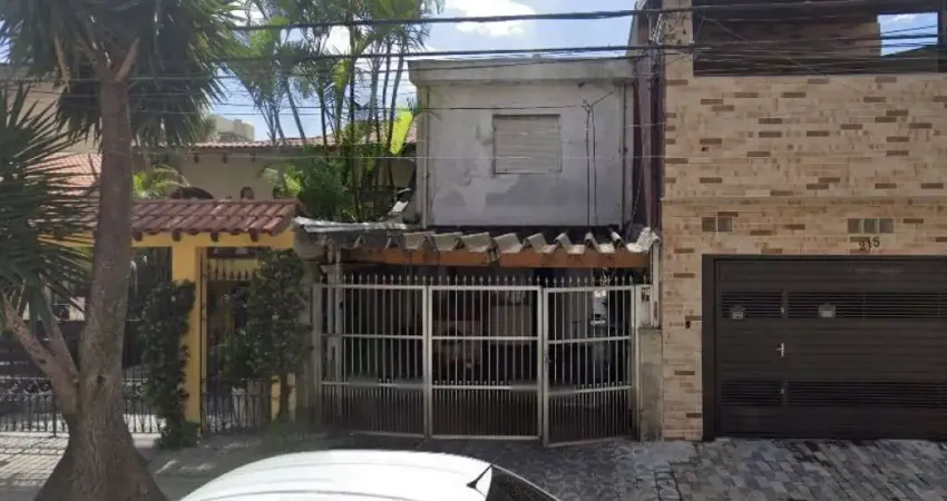 Casa à venda na Rua Pitinga, 211, Vila Lucia, São Paulo