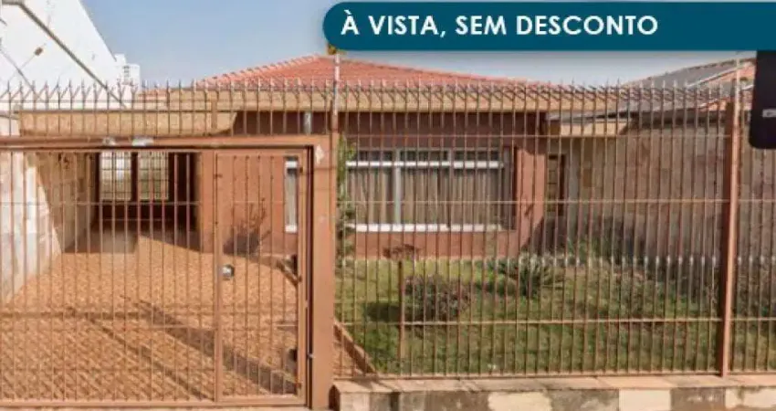 Casa à venda na Rua Araxás, 132, Jardim da Saude, São Paulo