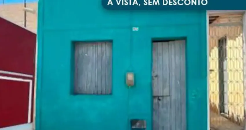 Casa à venda na Rua Cel. José Adolfo, 202, Santo Antônio, Iguatu