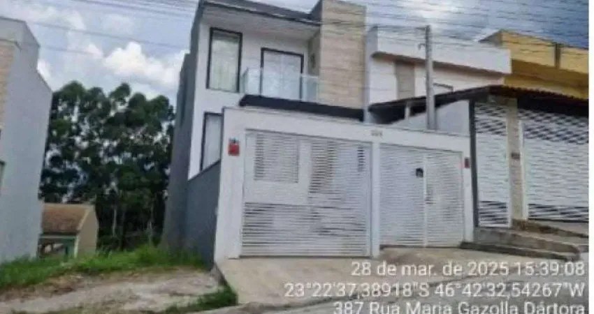 Casa à venda na Rua Maria Gazolla Dártora, 398, Laranjeiras, Caieiras