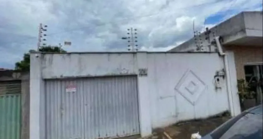 Casa com 3 quartos à venda na Rua 18, 207, Setor Bela Vista, Araguaína