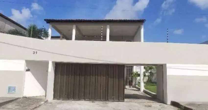 Casa com 4 quartos à venda na Rua 3, 31, Lagoa Redonda, Fortaleza