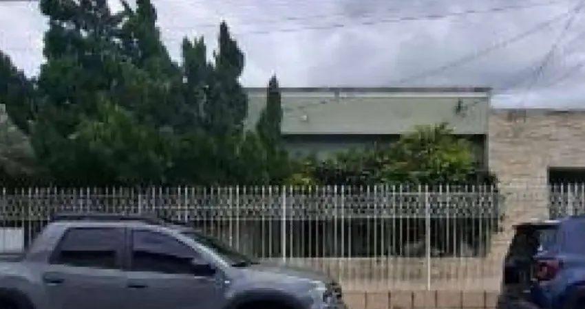 Casa com 6 quartos à venda na Rua Hepacare, 493, Centro, Lorena